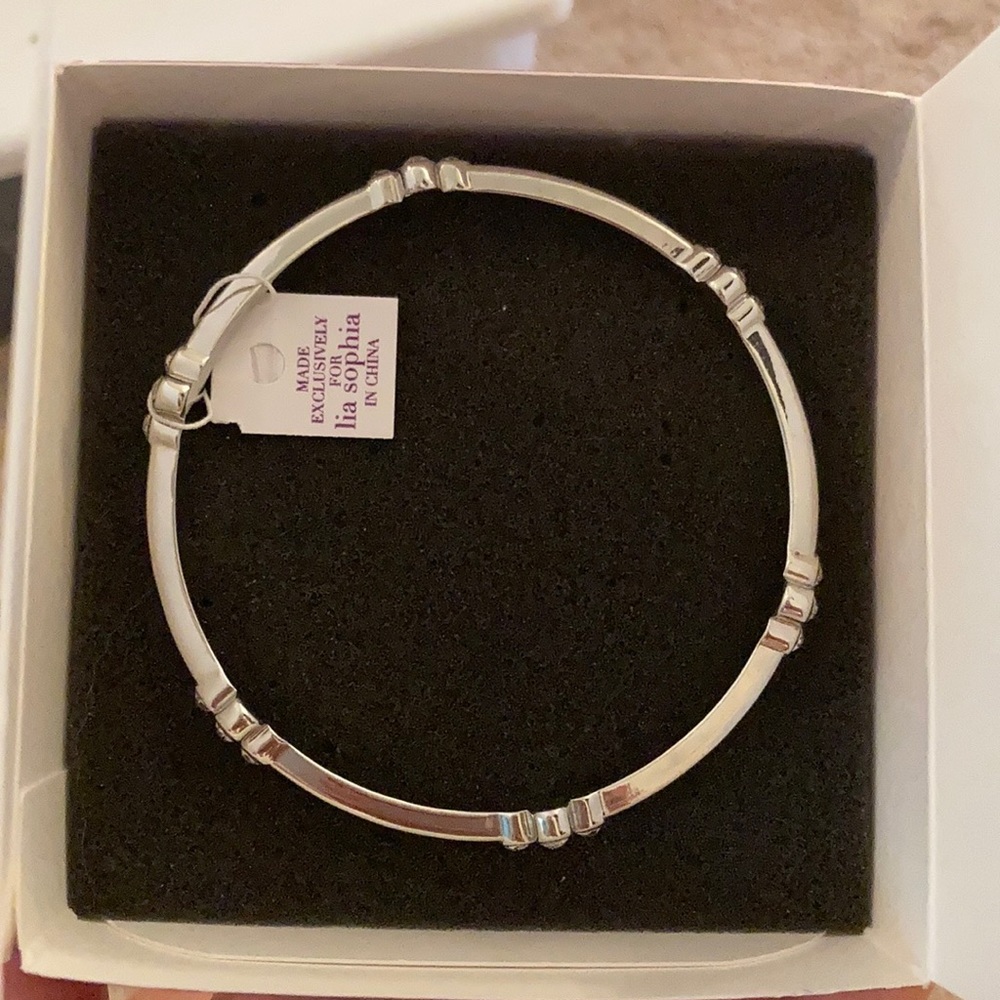 NWT Lia Sophia Fairy Tale Clear Bangle Bracelet